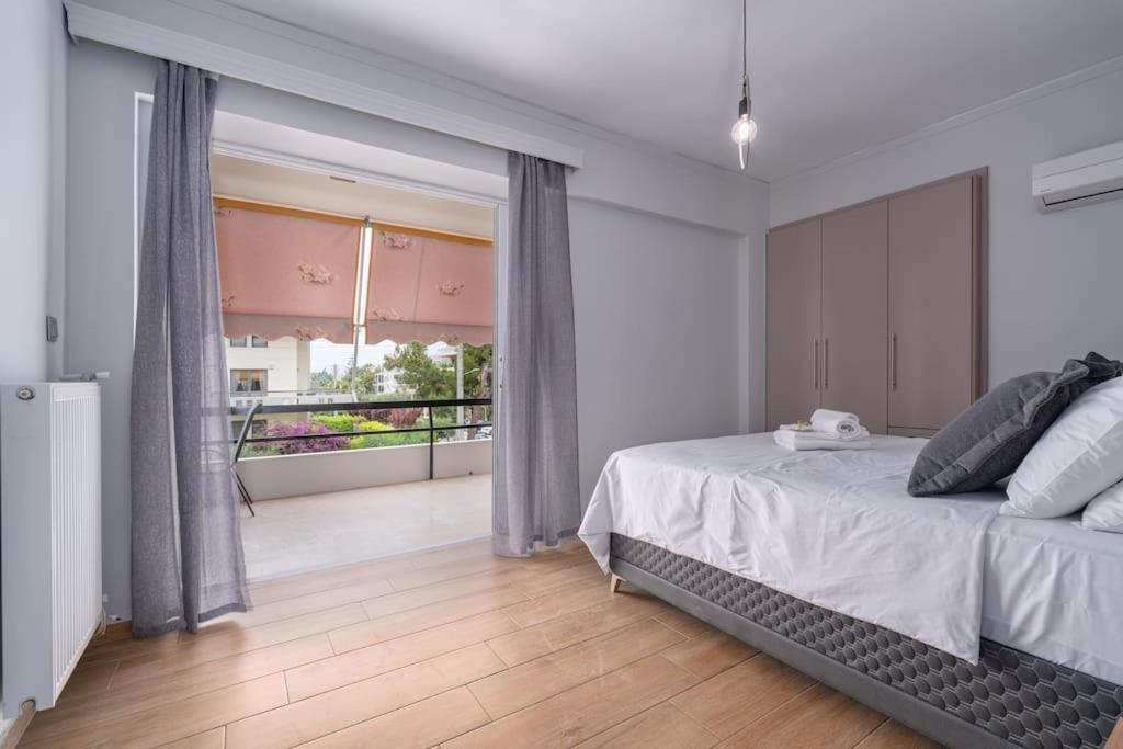Peaceful 2 Bedroom In Glyfada Center Athens Exterior photo