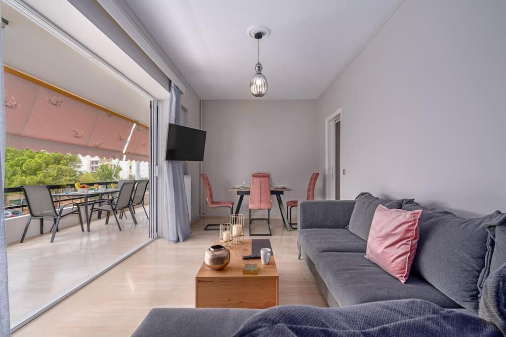 Peaceful 2 Bedroom In Glyfada Center Athens Exterior photo